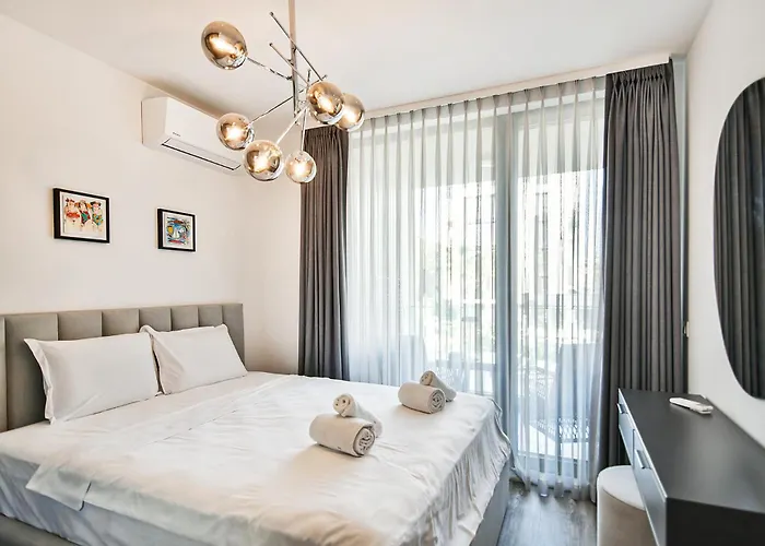 Super Luxury Flat For 2 In Deluxe Azur